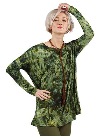 Free2Be T-shirt à manches longues mousse pour la vente par Hands To Hearts