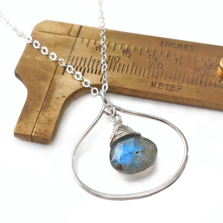 Soasa Designs - Wholesale Pendant/Charm Necklace - Labradorite & Sterling Silver Necklace SSNGem08108