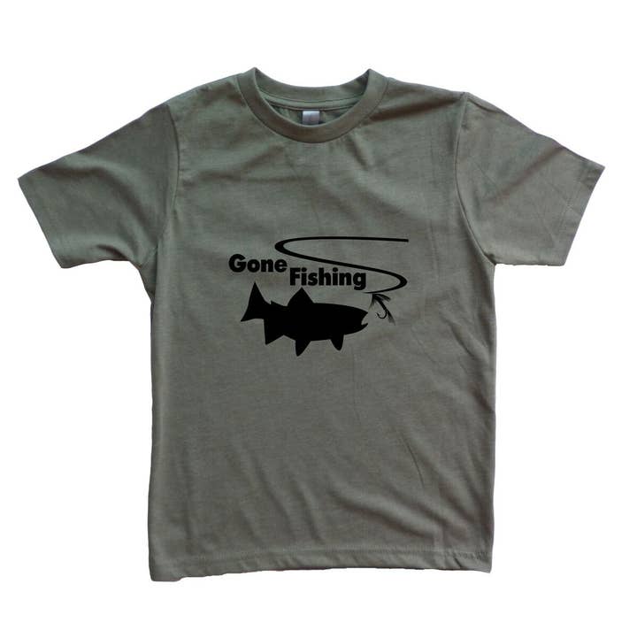 Outdoorable Apparel - Vente T-shirt sérigraphié – enfant - Chemise pour garçon vert militaire avec Black Gone Fishing0