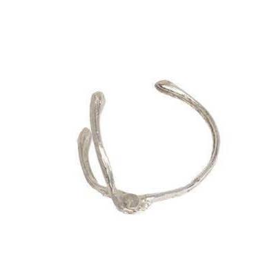 Wishbone Demi Bracelet pour la vente par Alexandra Koumba Designs