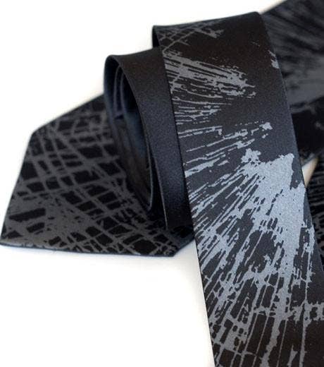 Cyberoptix Tie Lab - Wholesale Necktie - Men's - Shattered Glass Necktie. Broken Windshield Tie1