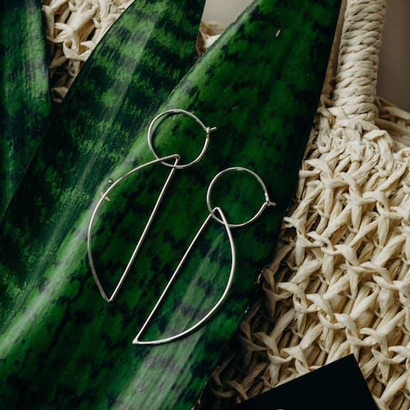 Goldeluxe Jewelry – Brincos de argola por atacado – Brincos Bauhaus I2