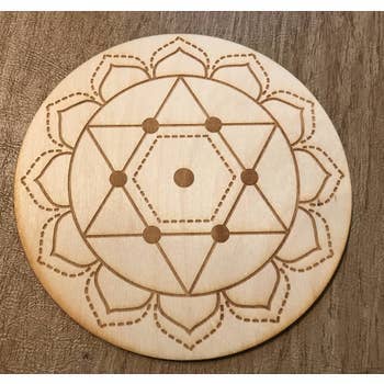 Herz-Chakra-Kristall-Grid für den Großhandel von Zen and Meow