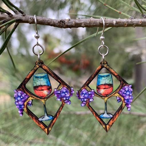 Hart in wijnoorbellen voor wholesale door Green Tree Jewelry