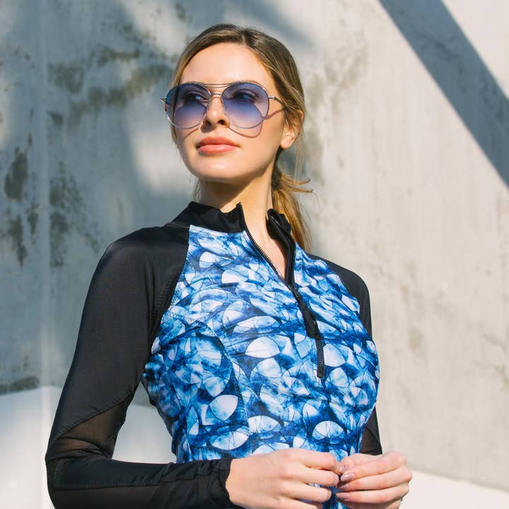 Pull rushcutter - Techtonique et Noir pour la vente par NAYALI