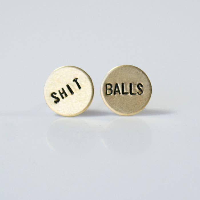Boucles d'oreilles Shit Balls pour la vente par Grey Theory Mill