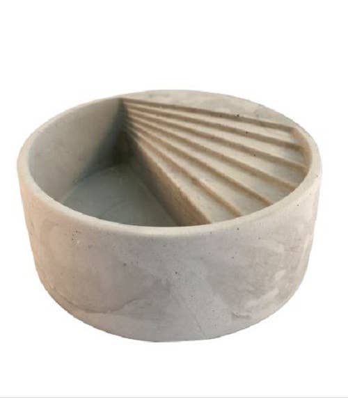 ForgottenProperty - Wholesale Hanging Planter - Minimalist Grey Concrete Succulent Planter1