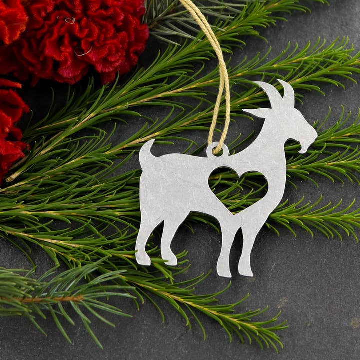Iron Maid Art - Wholesale Ornament - Goat Animal Metal Holiday Gift Christmas Ornament