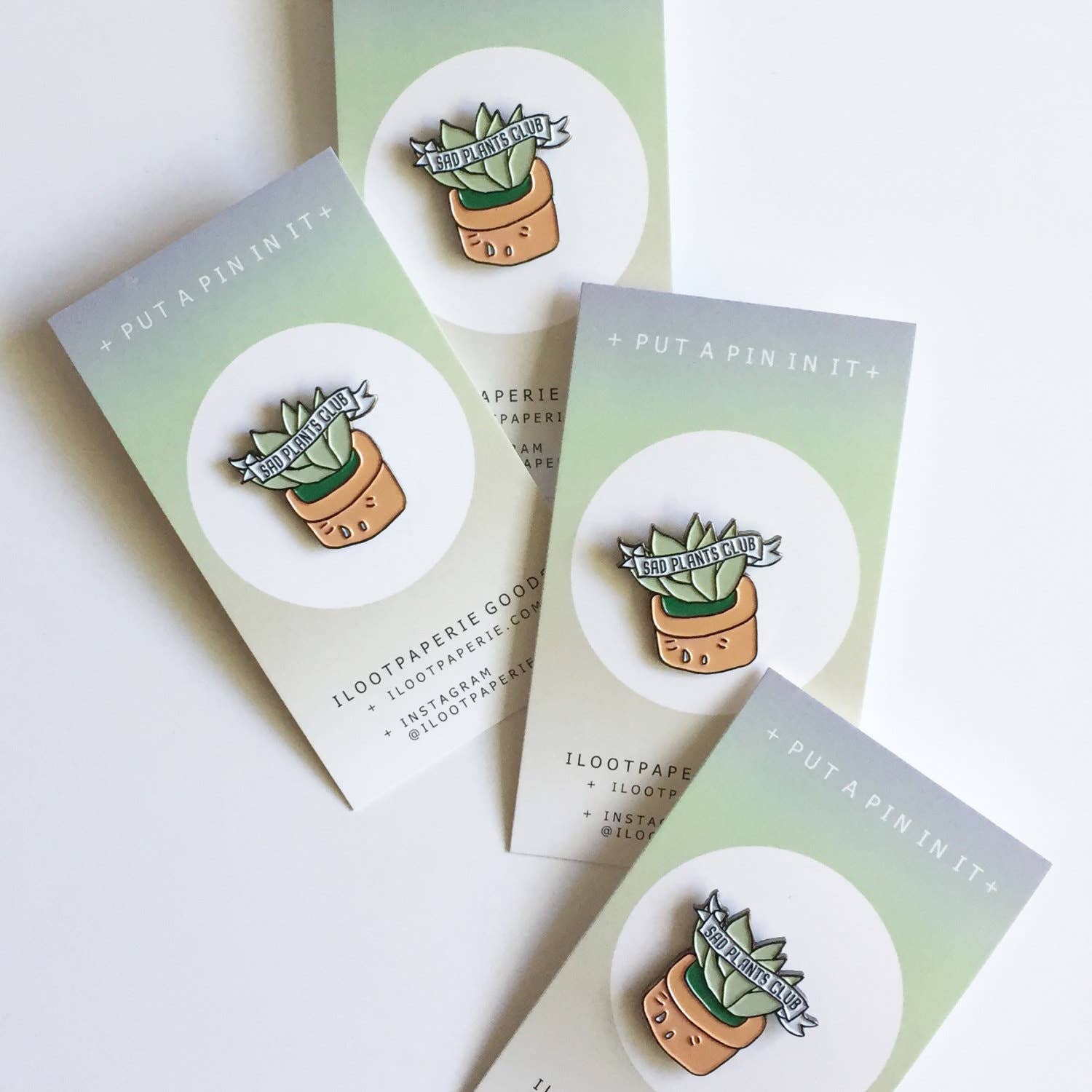 ILOOTPAPERIE - Venta al por mayor Botón/prendedor - Sad Plantas Club Esmalte/Pin de Solapa1