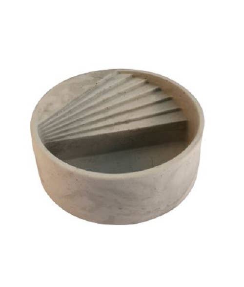 ForgottenProperty - Wholesale Hanging Planter - Minimalist Grey Concrete Succulent Planter0