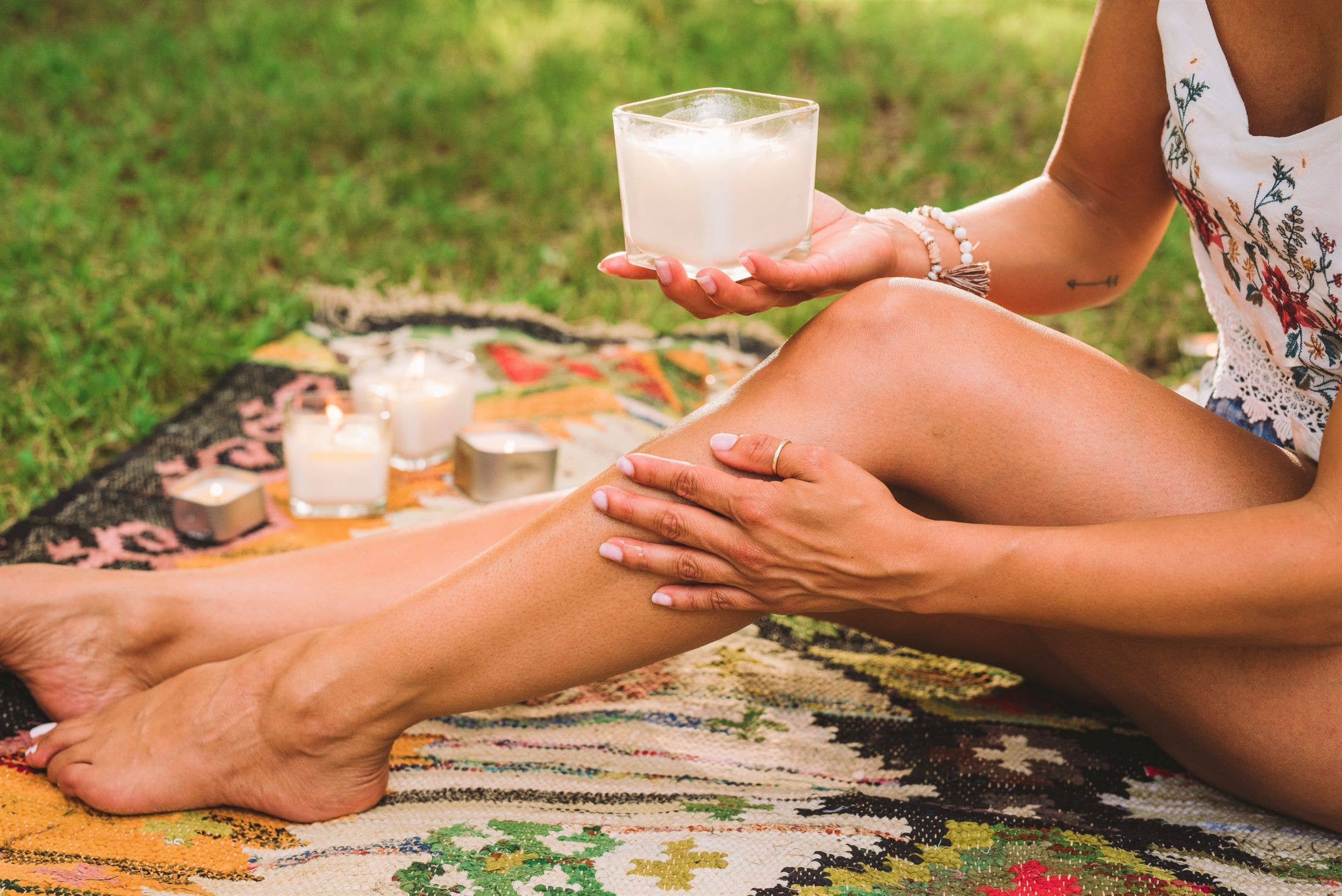 Creative Energy Candles – Großhandel Kerze im Glas / gefüllte Kerze – Holiday Spiced Pomegranate: 2-in-1-Sojalotionskerze8