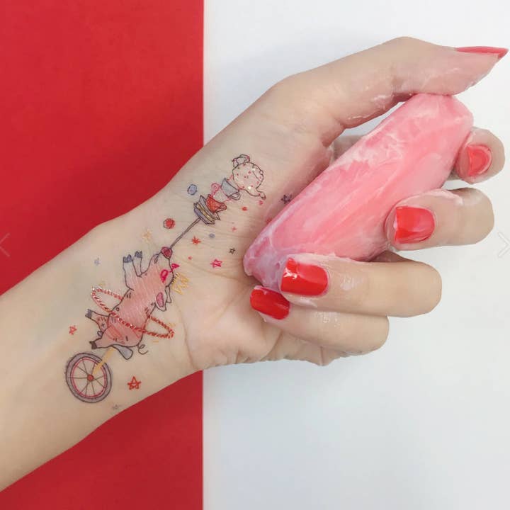 PAPERSELF - Wholesale Temporary Tattoo - Superhero Pigs Temporary Tattoos Stickers2