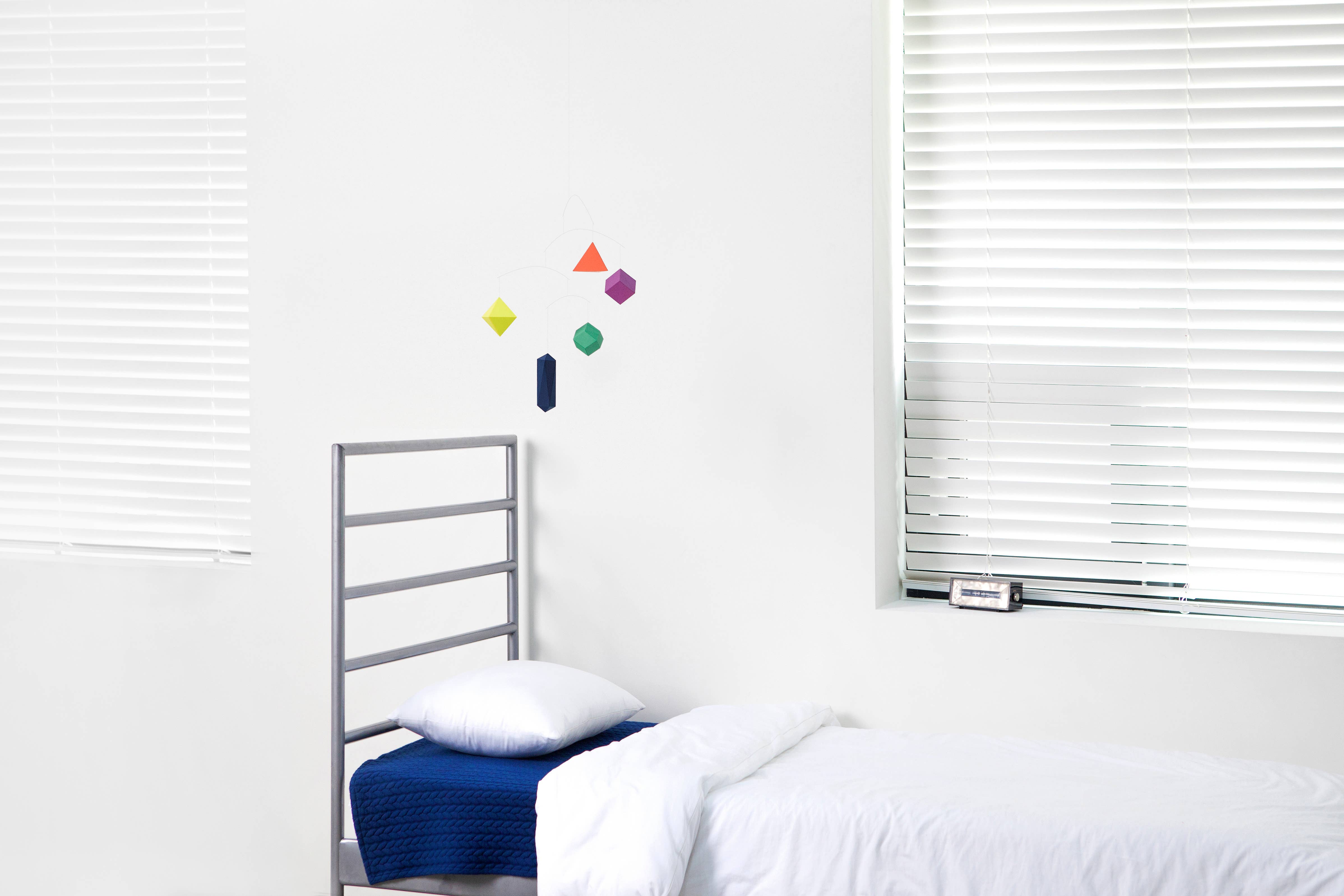 FUNNYFISH - Wholesale Mobile - Paper Mobile - Polygon A8