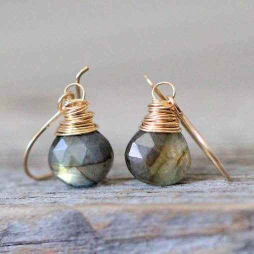 Pendientes de labradorita para venta al por mayor de Saressa Designs