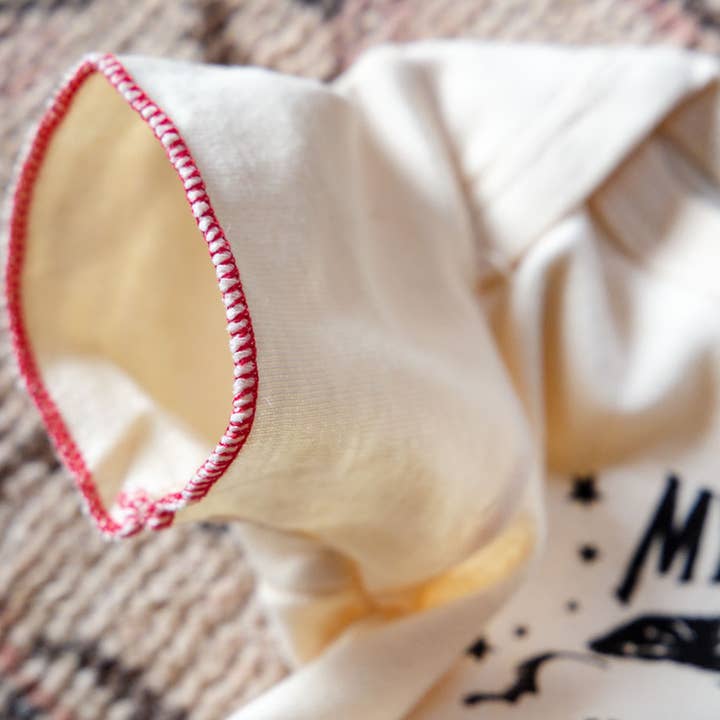 Wry Baby - Wholesale T-shirt met zeefdruk - Baby - Mysterio's Toekomst-Voorspellende Baby T-shirt | Beste Babykleding5