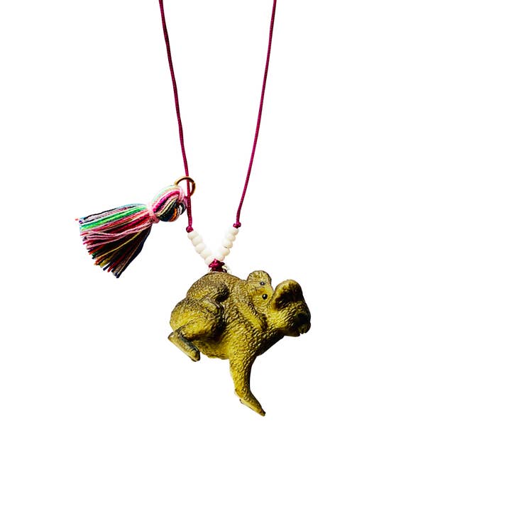 Collier Koala Baby Buddy pour la vente par Sadie’s Moon