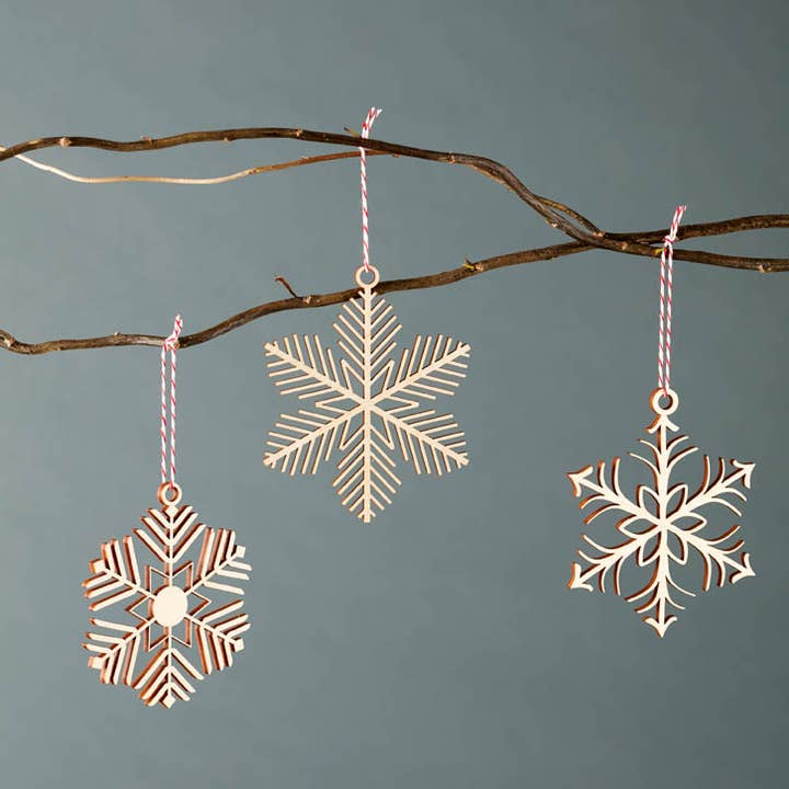 Light + Paper - Wholesale Ornament Set - Delicate Snowflake Wooden Ornaments3