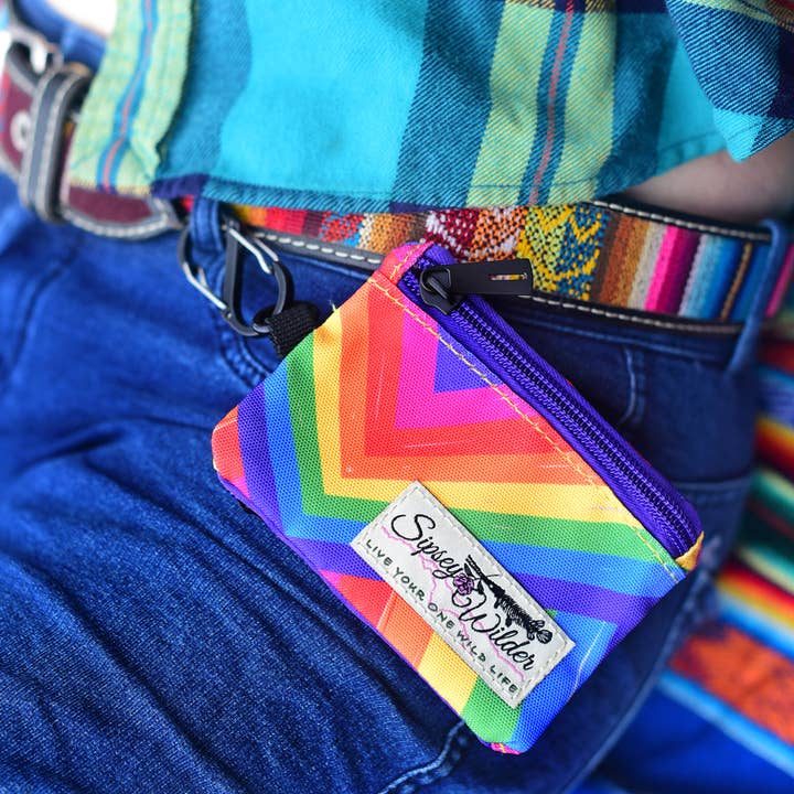 Portefeuille à clip arc-en-ciel pour la vente par Sipsey Wilder