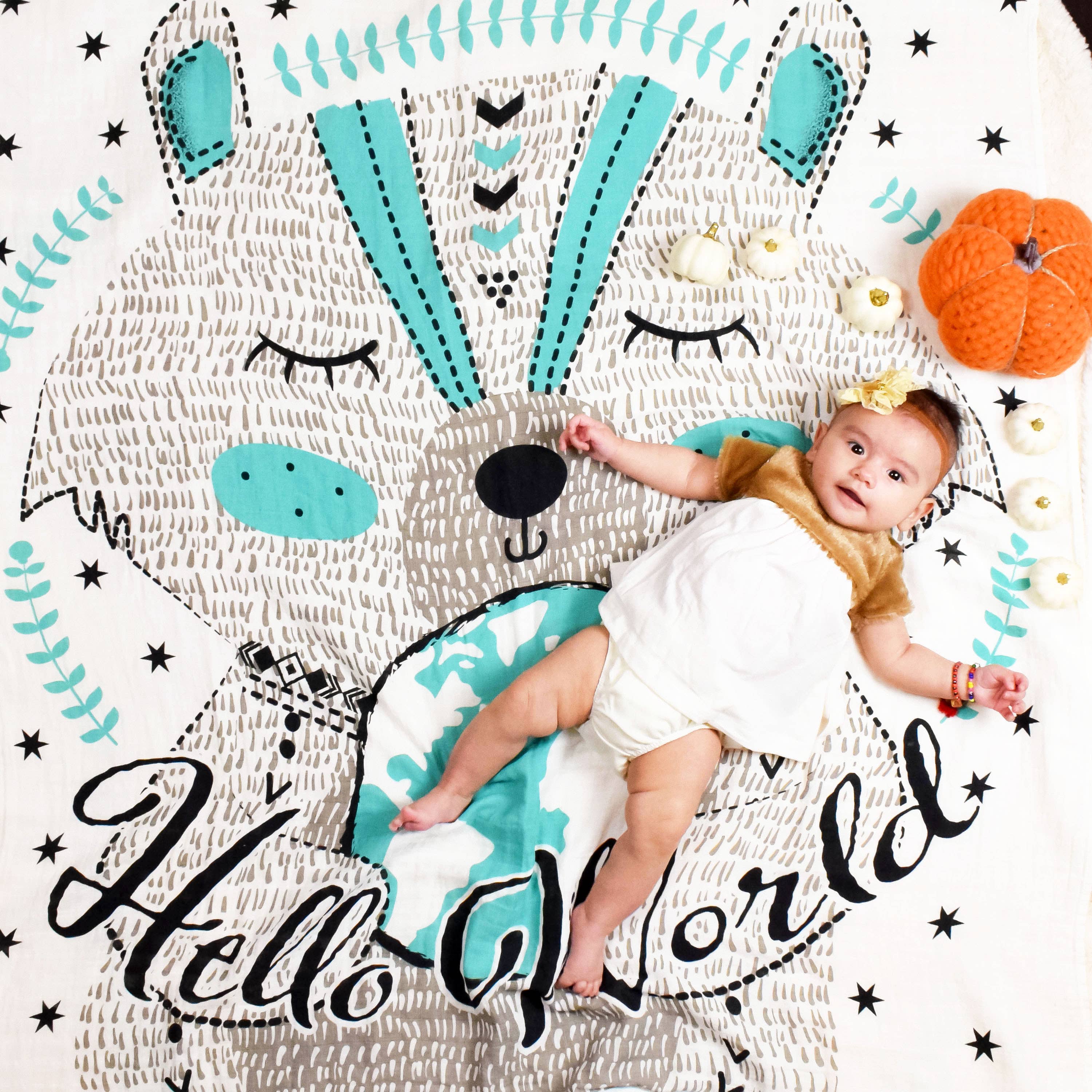 Lil Be - Wholesale Swaddle - Baby - Organic Swaddle Hello World5