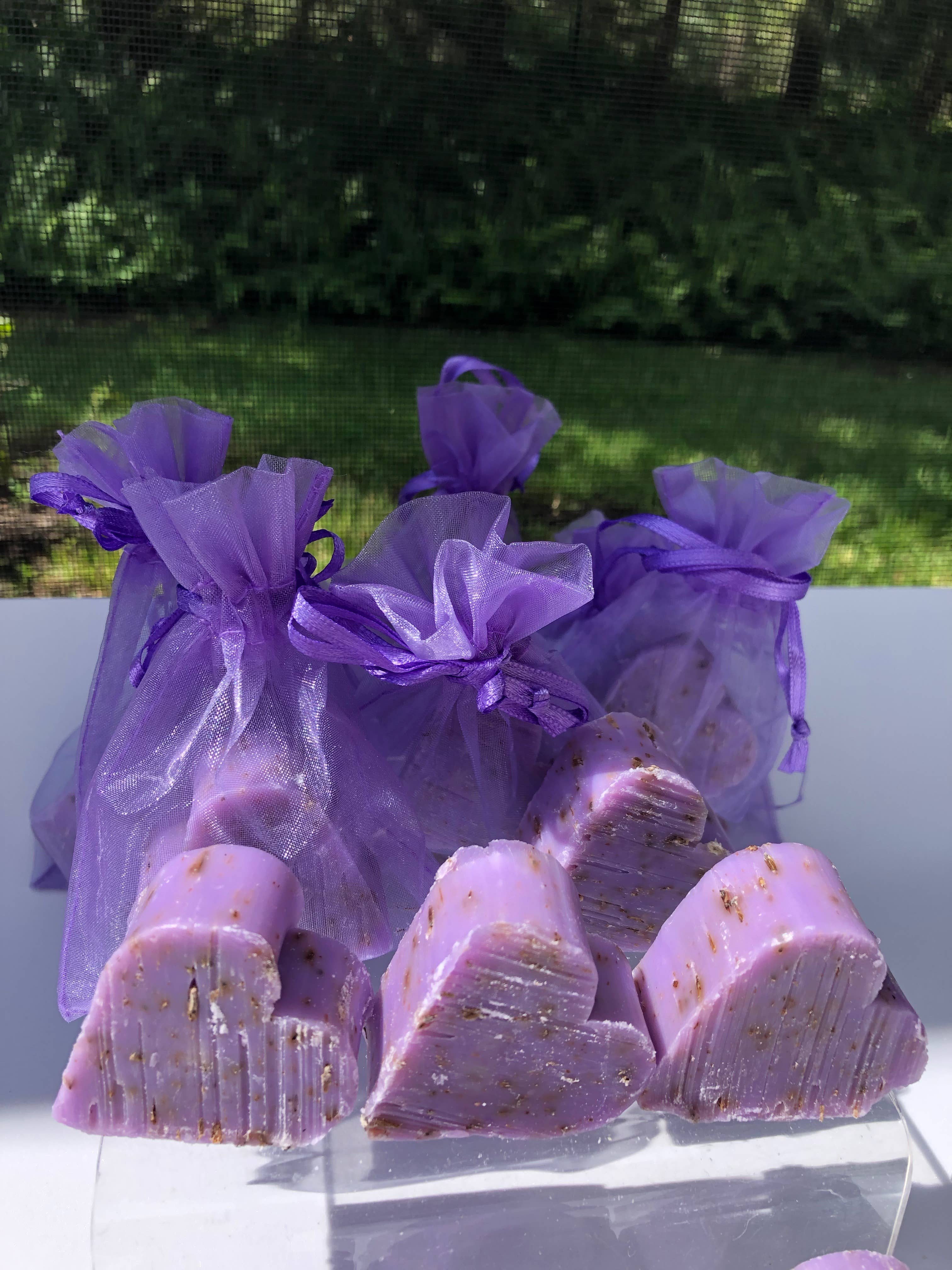 La Belle France - Wholesale Bar Soap - Tiny Heart Soaps wrapped in Organza Gift Bag2