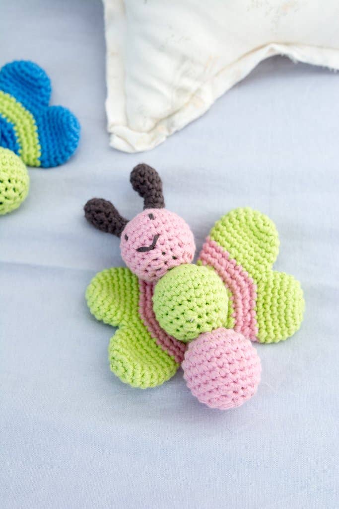 BEBEMOSS, LLC - Vendita all'ingrosso Sonaglio - Neonati - Sonaglio a farfalla, giocattolo per bambini e neonati, cotone biologico2