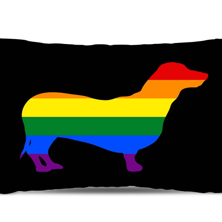 Coussin lombaire pour teckel drapeau arc-en-ciel 14" x 20" coton sergé - Lombaire pour la vente par Sophisticated Pup