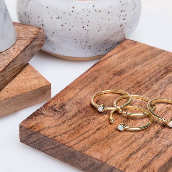 Ensemble de bagues Portofino pour la vente par Tina Reddy Designs