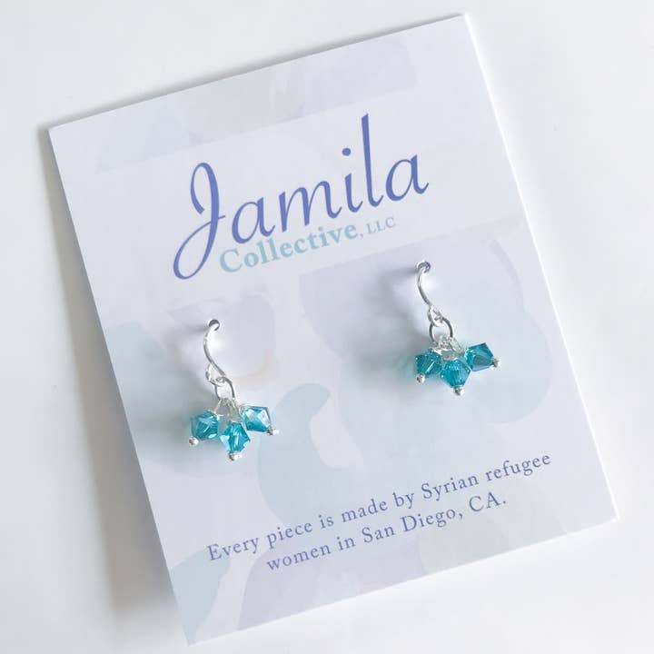 Orecchini Lore Cluster - Zircone blu per la vendita all'ingrosso da parte di Jamila Collective, LLC