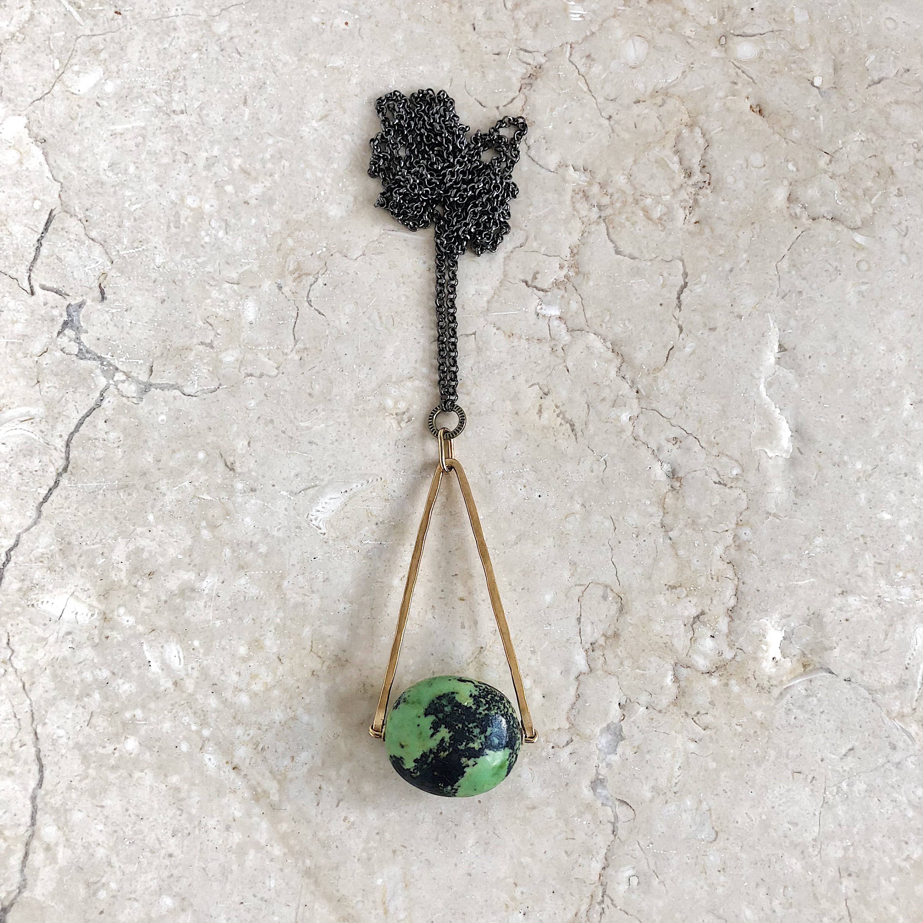 Third & Co. Studio – Colar pingente/pendente por atacado – Colar de bronze e turquesa verde3