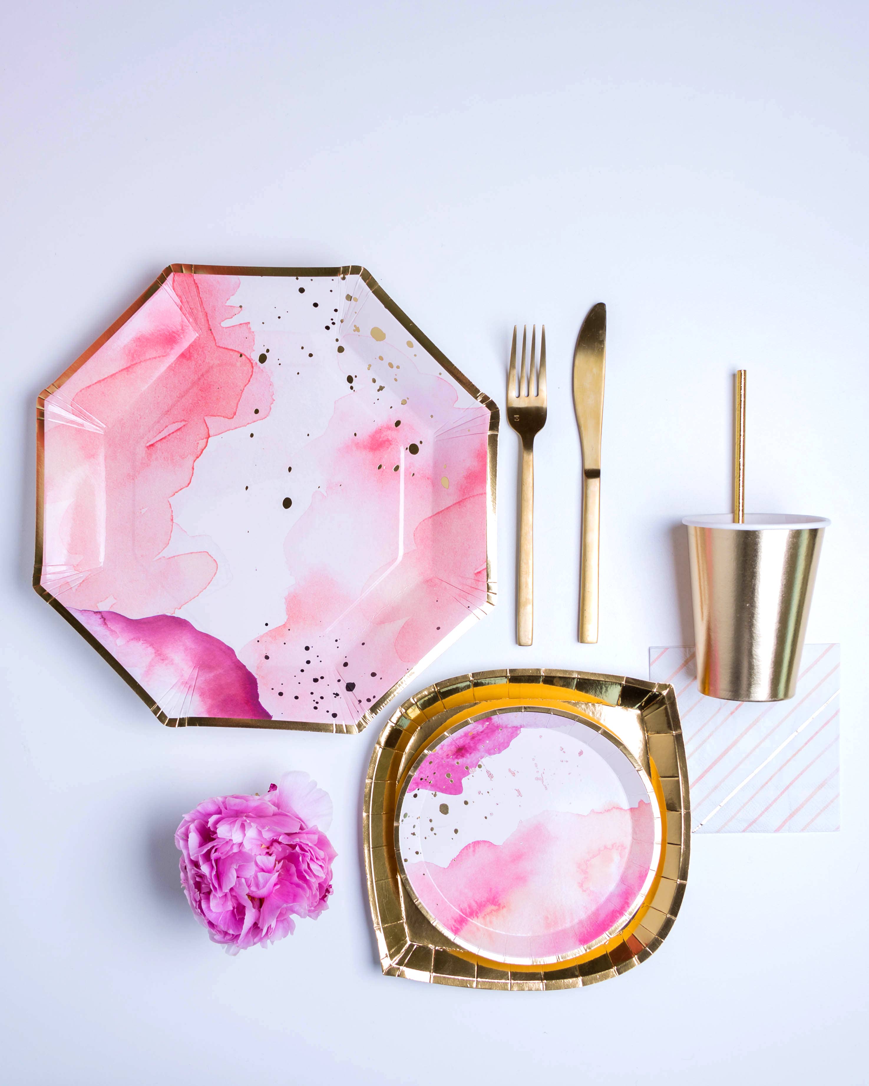 Jollity & Co. + Daydream Society – wholesale Disposable plate – Pretty in Pink Dessert Plates - 8 Pk.1