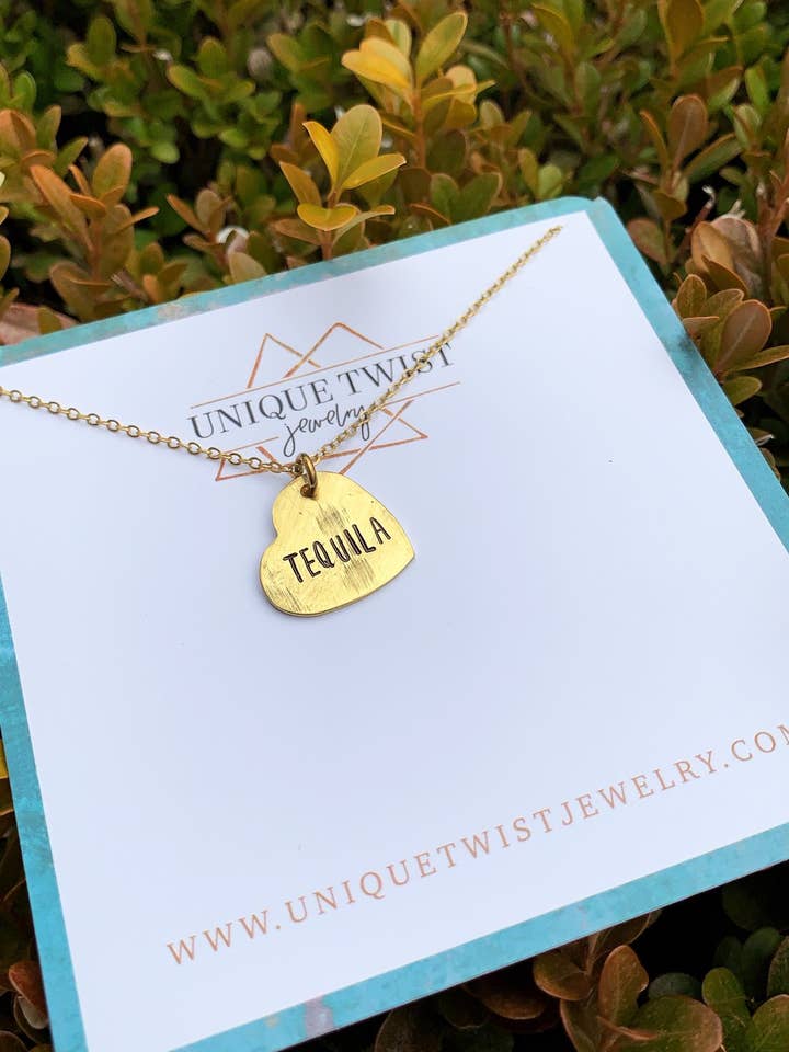 Collana Tequila Love per la vendita all'ingrosso da parte di Unique Twist Jewelry