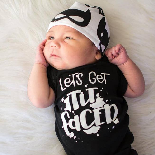 spillthebeansetc – wholesale T-shirts med screentryck – Dam – Låt oss få Tit inför rolig amning0