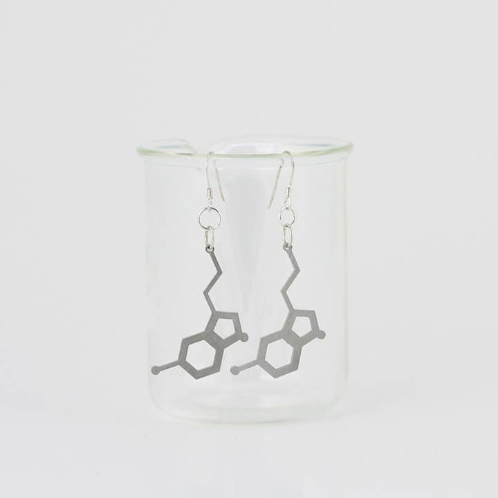 Boucles d'oreilles molécule de sérotonine pour la vente par Sorcery Science
