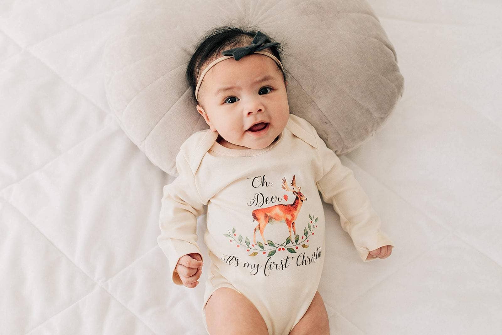 Urban Baby Co. - Wholesale Bodysuit (Non-Footed) - Baby - Oh Deer It's My First Christmas Organic Baby Onesie5