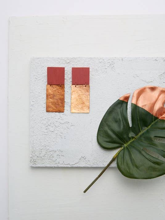 Orecchini Quadrati Blush per la vendita all'ingrosso da parte di Mafe Designs