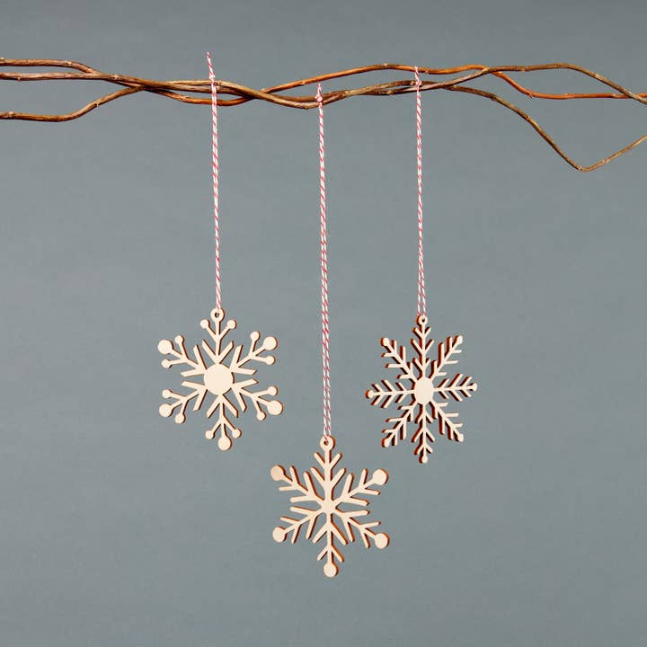 Light + Paper - Wholesale Ornament Set - Simple Snowflake Wooden Ornaments2