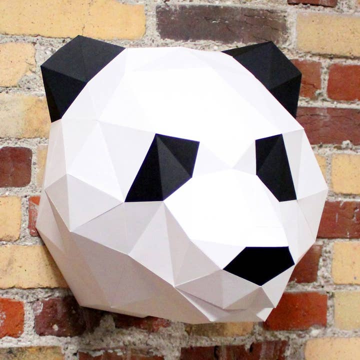 Claire die Panda Papercraft für den Großhandel von Resident Design