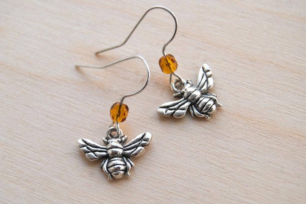 Enchanted Leaves - Vente Boucles d'oreilles pendantes - Boucles d'oreilles en forme de petites abeilles en argent | Jolis pendentifs en forme de bourdon en miel