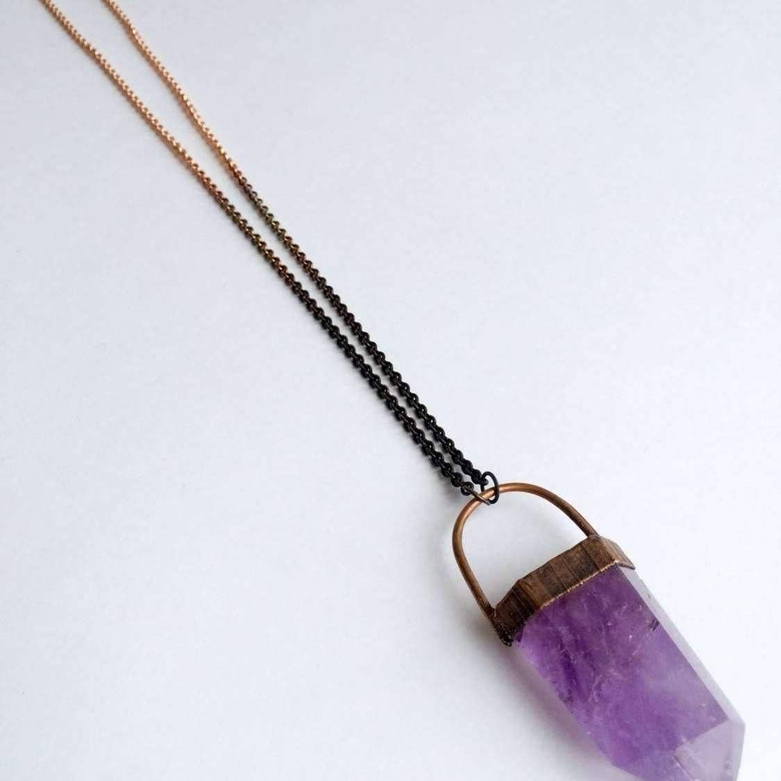 HAWKHOUSE - Wholesale Pendant/Charm Necklace - Large Amethyst Crystal Necklace1