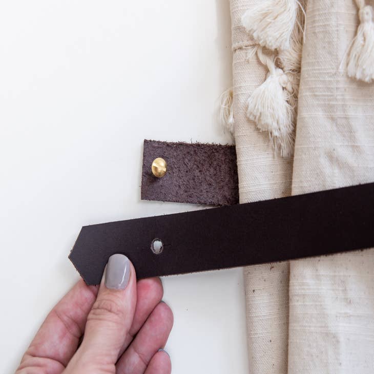 KEYAIIRA - Medium Leather Wall Hook, black towel ring wall hanging