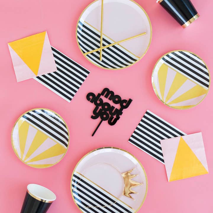 Jollity & Co. + Daydream Society - Wholesale Disposable Plate - Mod About You Dinner Plates - 8 Pk.3
