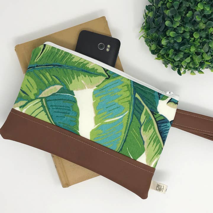 Mini bracelet - Feuille de palmier opale pour la vente par Handcrafted FCD