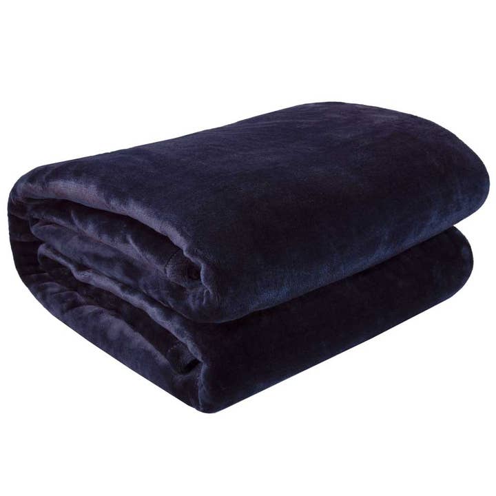 90” x 88” Full/Queen Blanket for wholesale by American Blanket Company