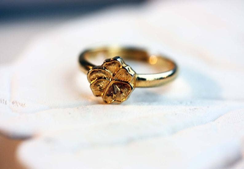 Diament Jewelry - Wholesale Band/Stacked Ring - Gold Flower Ring