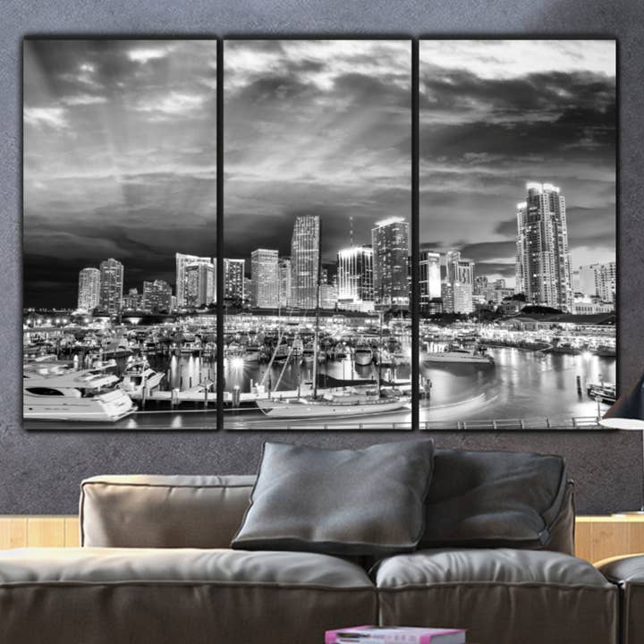 52 „x 30" Miami Skyline B & W lærred vægkunst for engroshandel hos HolyCowCanvas