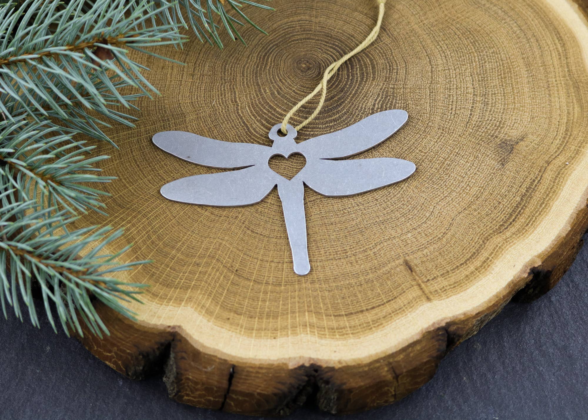 Iron Maid Art – Großhandel Verzierung – Dragonfly Weihnachtsornament aus Metall5