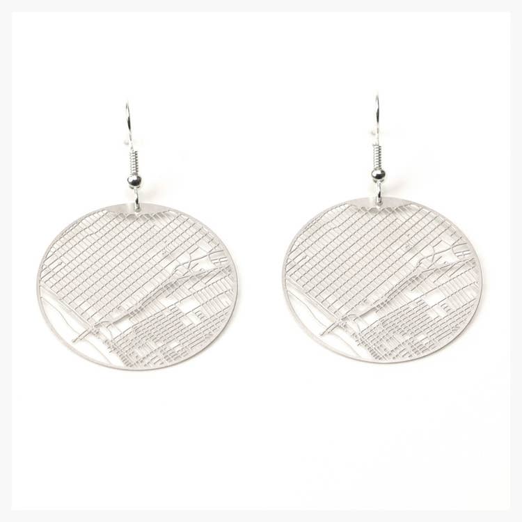 Aminimal - Wholesale Pendant/Charm Necklace - Gold - L.A. Santa Monica1