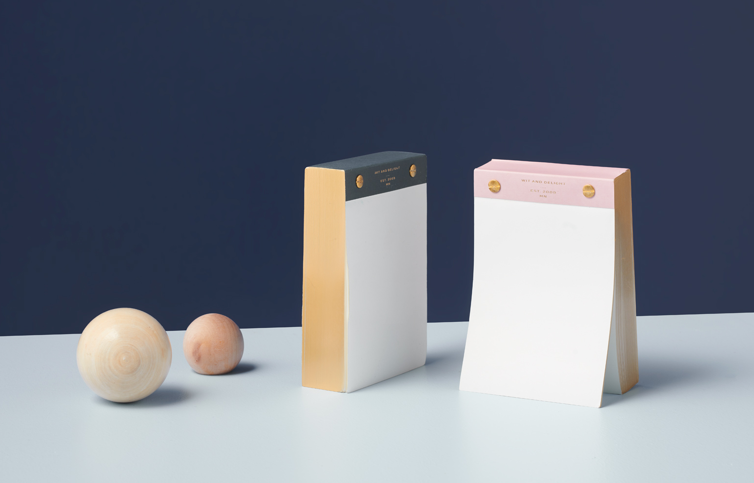 Desktop Notepad - Black for wholesale on Faire1