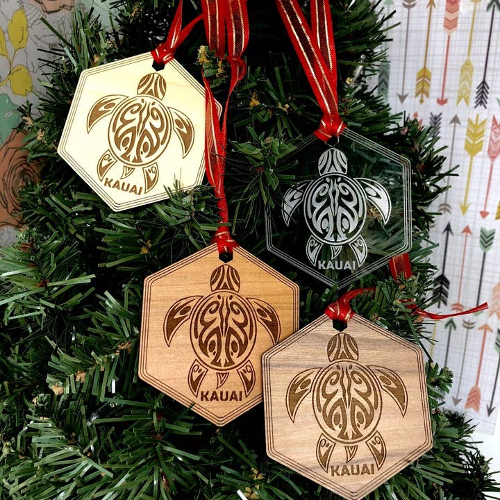 Christmas Ornament - Honu Sea Turtle Hawaiian Tribal Art for wholesale by Insert Brand Here Shop