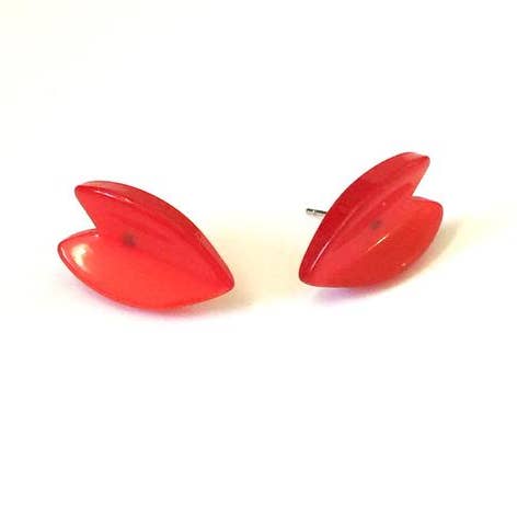Leetie Lovendale - Wholesale Stud/Post Earrings - Red Moonglow Ivy Leaf Stud Earrings0